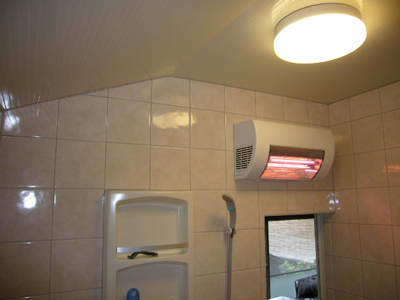 08 浴室暖房機の設置